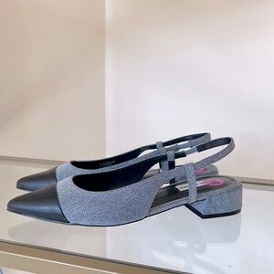 ✨NEW✨ Steve Madden Flats denim & black pointed toe slingback low heel shoe